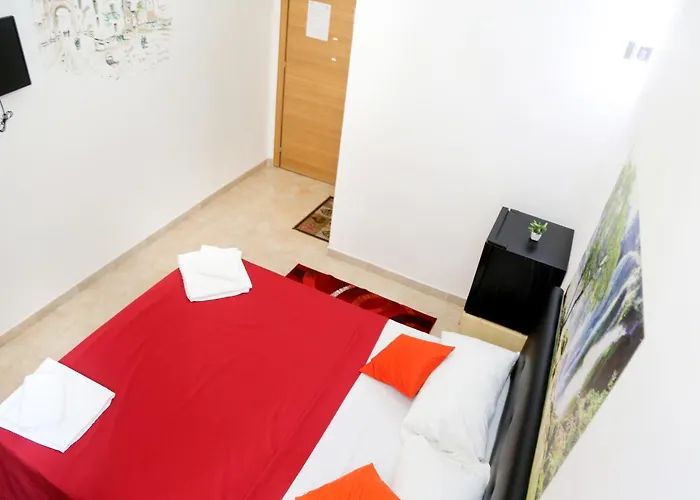Gateway Residence